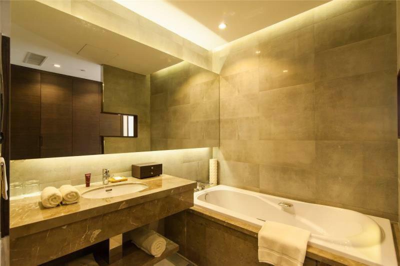 Green Park Hotel Tianjin Binhai  Zewnętrze zdjęcie